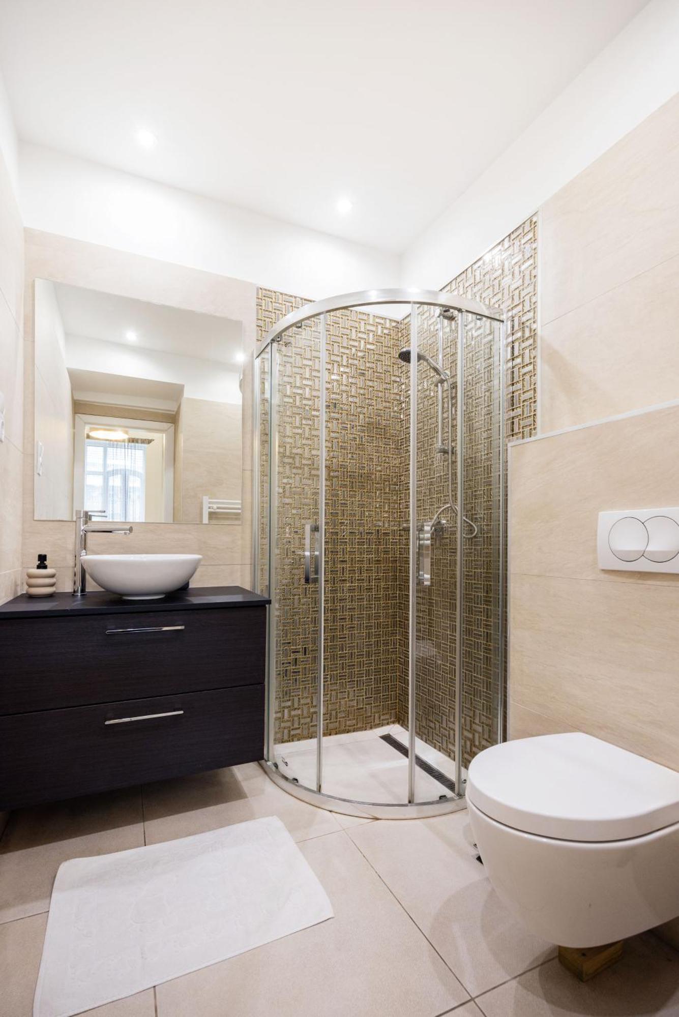 Your 3-bdrm At Szimpla Kert Apartman Budapest